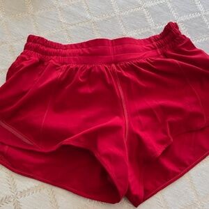 Lululemon hotty hot low rise shorts
